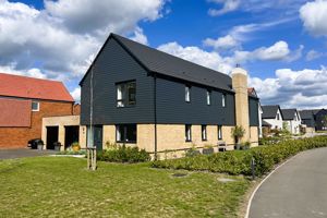 Photo 32- click for photo gallery